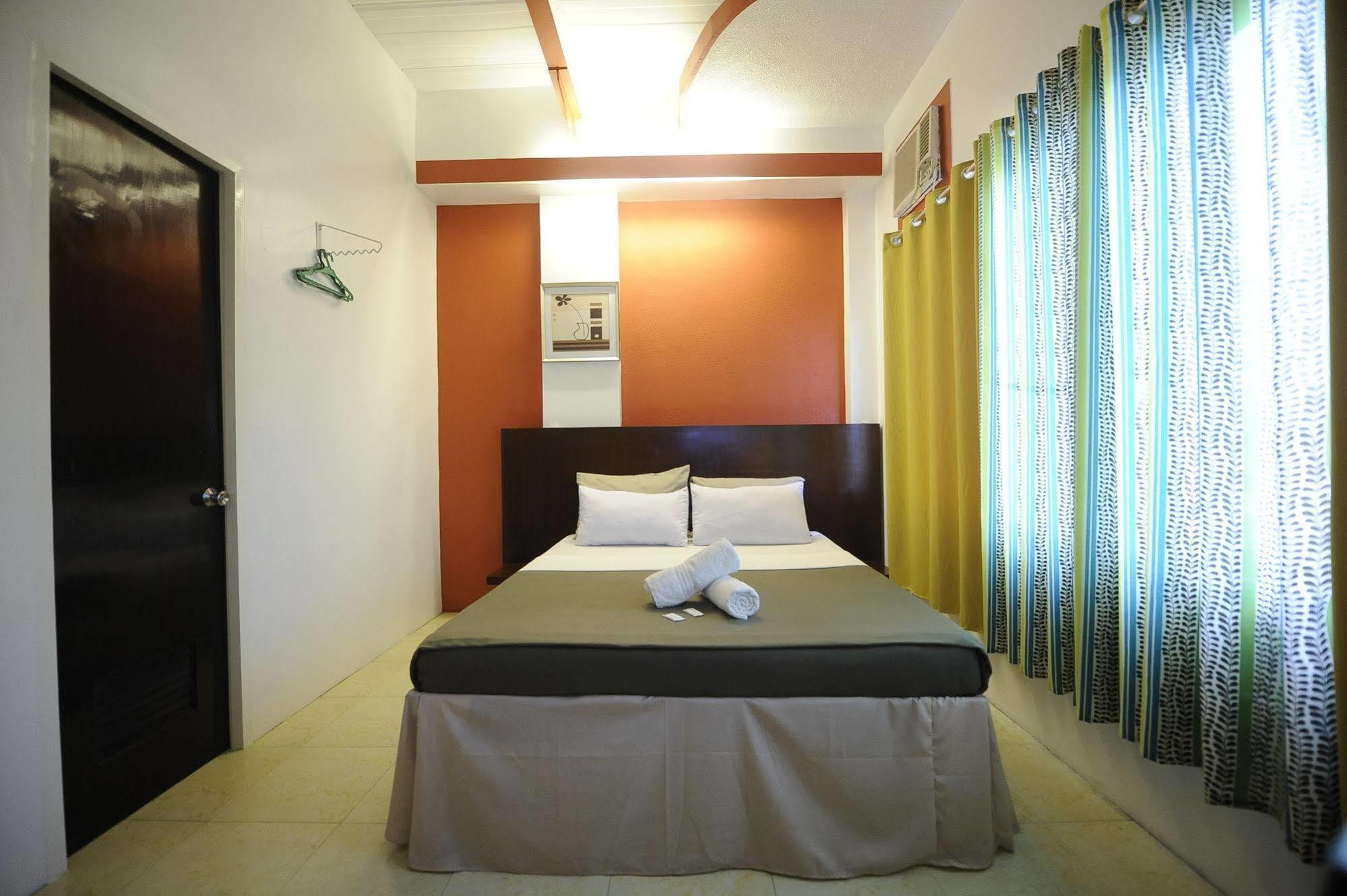 First Pacific Inn Davao Exterior foto